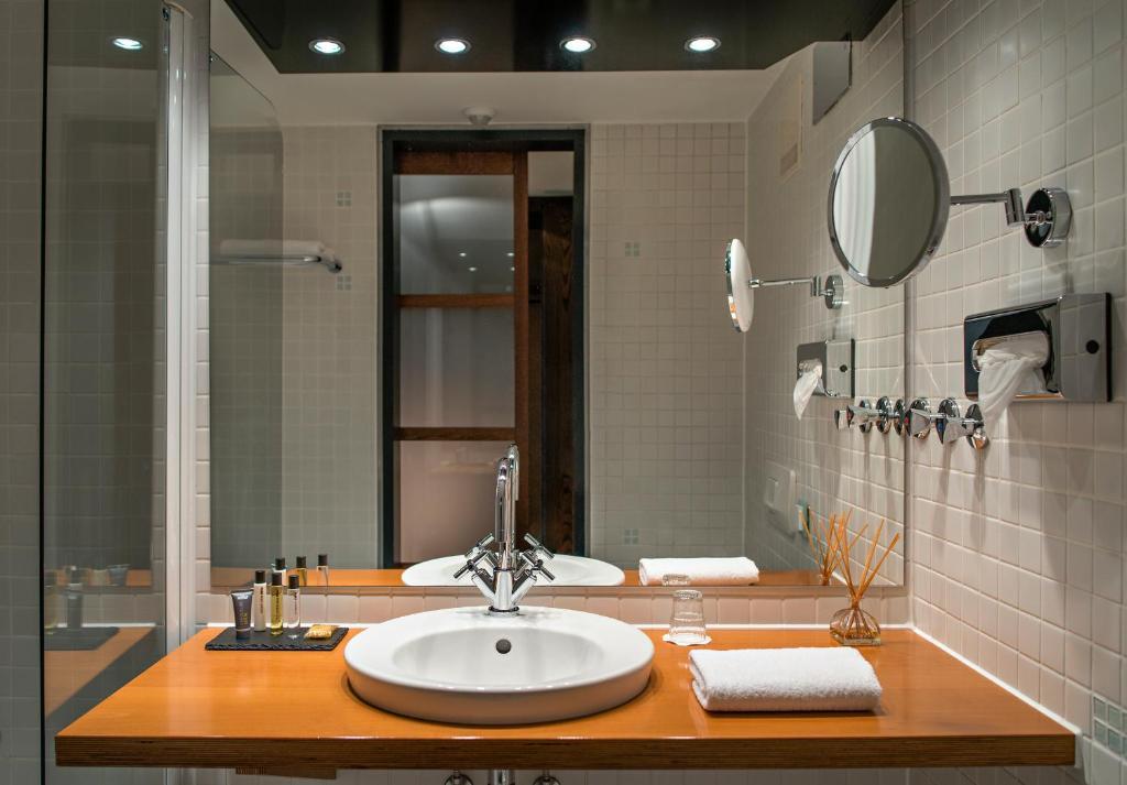Kahl am Main Zeller-Hotel+Restaurant מראה חיצוני תמונה